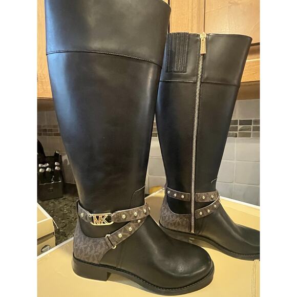 MICHAEL KORS KINCAID LEATHER RIDING BOOTS W LOGO STUDDED STRAPS SZ 7 $375 MSRP - Picture 6 of 6